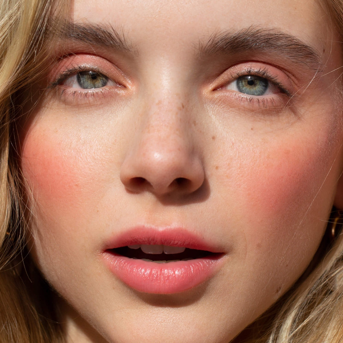 BeachPlease Cream Blush R0